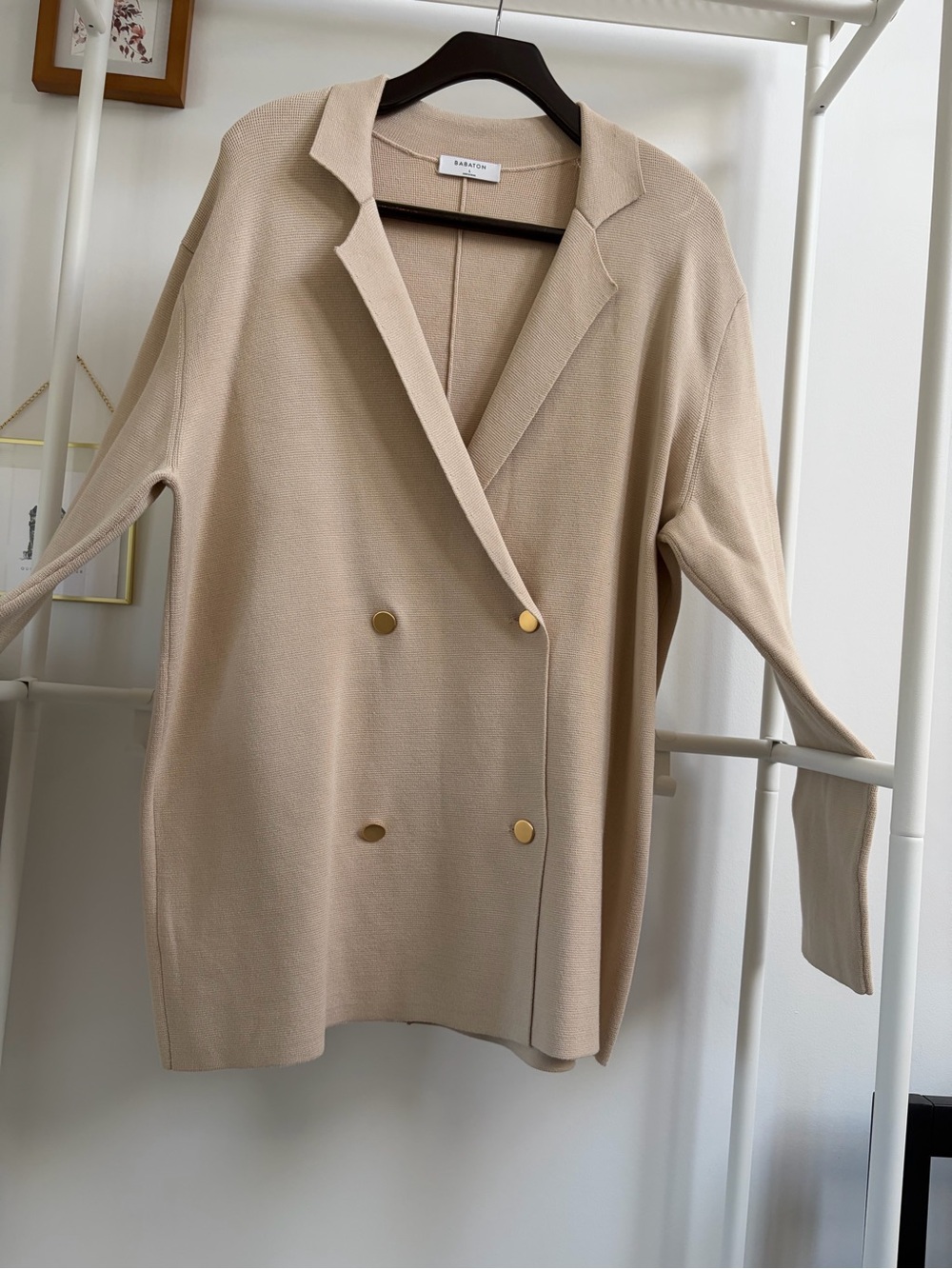 Aritzia Babaton Beige Double-Breasted Knit Blazer Jacket
